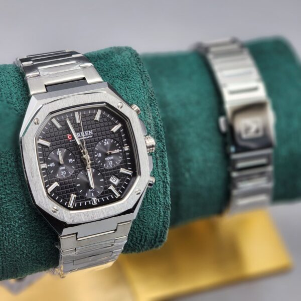 Curren - Image 3